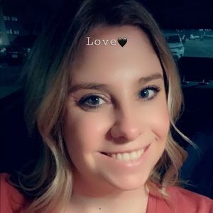 Meet your Posher, Lindsey